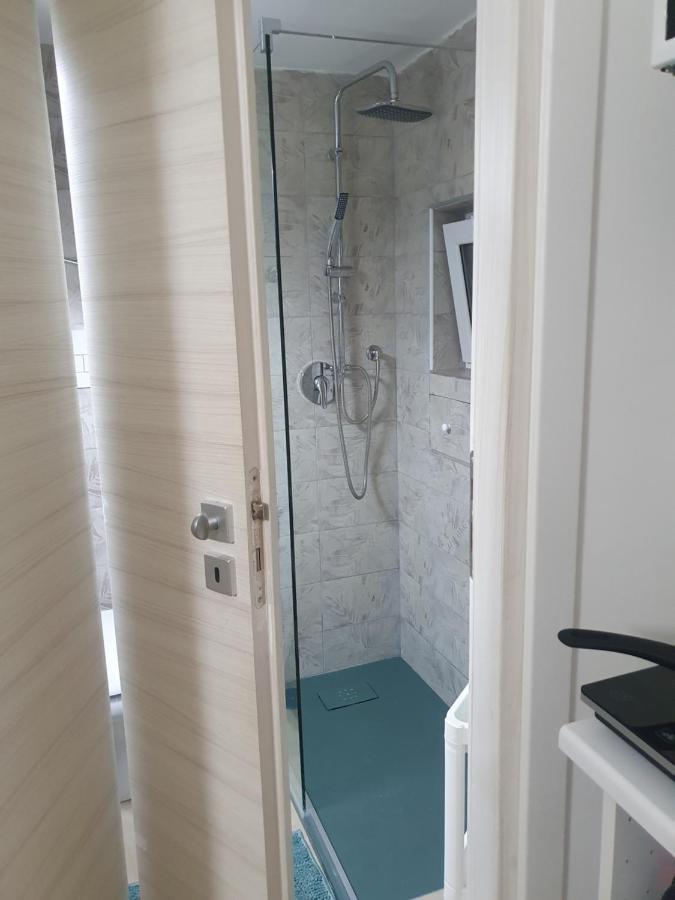 Il Re Dei Sogni Apartment ซาแลร์โน ภายนอก รูปภาพ