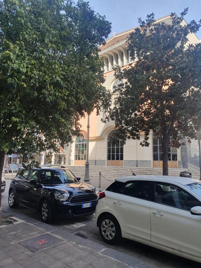 Il Re Dei Sogni Apartment ซาแลร์โน ภายนอก รูปภาพ